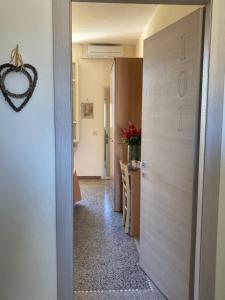 Kuchyň nebo kuchyňský kout v ubytování Hotel Verdesolemare