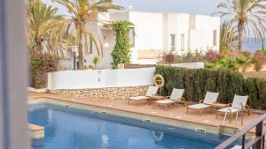 Бассейн в Real Agua Amarga Las Villas или поблизости