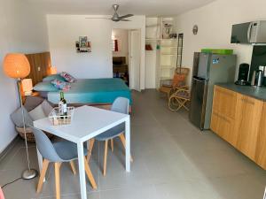 Dapur atau dapur kecil di Kas Amigu accomodations