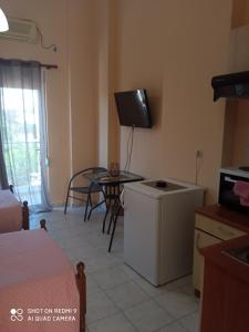 Gallery image of HOME in Patra