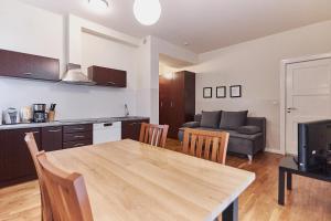 Kuchnia lub aneks kuchenny w obiekcie Apartamenty Świnoujście - Villa Stil 1
