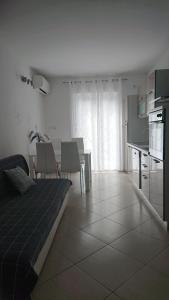 Kuchyň nebo kuchyňský kout v ubytování Apartments Matej & Irena