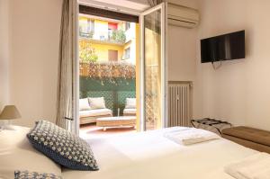 A television and/or entertainment centre at Casa Galliera