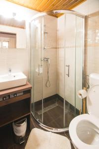 Koupelna v ubytování Natúra Panzió&Apartmanház