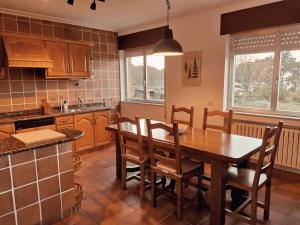 Kuchyňa alebo kuchynka v ubytovaní Casa Courcelles - Viveiro
