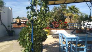 A balcony or terrace at La Casa di Chico