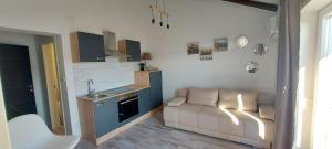 Kuchyň nebo kuchyňský kout v ubytování Guest House Galeb2