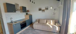 Kuchyň nebo kuchyňský kout v ubytování Guest House Galeb2