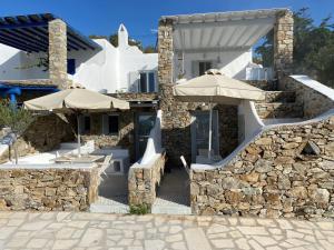 Gallery image of Rineia Complex by Live&Travel in Mýkonos City