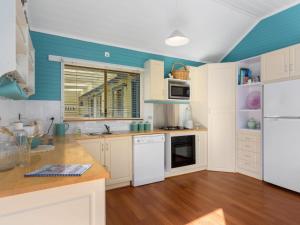 Gallery image of 23 Heathcote Street in Normanville