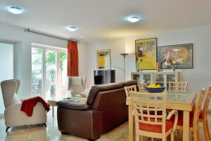 Zona d'estar a SunShine Villa