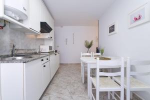 Imagen de la galería de Apartamentos Luisa, en Arzúa