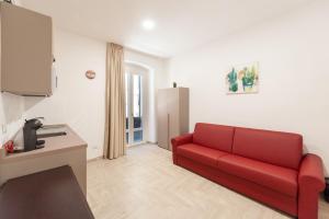 A kitchen or kitchenette at DOMO ALLE