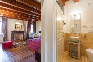 Koupelna v ubytování Truly Verona - Delle Erbe suites