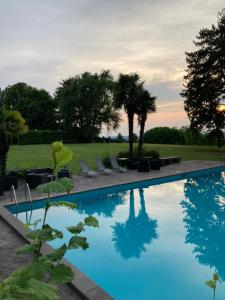Bassein majutusasutuses Hotel Conti Formentini või selle lähedal
