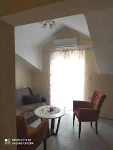 Posezení v ubytování Apartmani Popović V&A