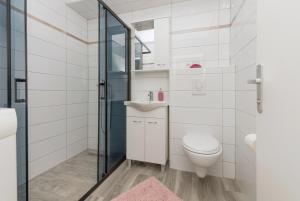 Galeriebild der Unterkunft Apartment Strawberry in Makarska + 36 Fotos