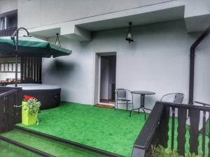 Fotografia z galérie ubytovania Apartament Bukowy z basenem v destinácii Szczyrk