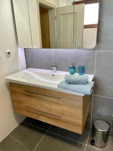 A bathroom at Apartment Ďumbier