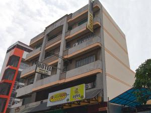 Gallery image of OYO 790 Mango Inn in Manila