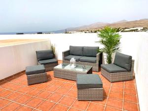 Kép Casa Esperanza, 2 Bedroom Duplex Puerto Calero szállásáról Puerto Caleróban a galériában