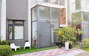En hage utenfor 極簡旅行民宿 Simple Travel B&B
