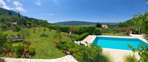Bazén v ubytování Villa Casa Belvedere near Dubrovnik nebo v jeho okolí