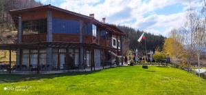 Gallery image of Alpine Garden Hotel (Trayanovi Dvori) in Simitli +15 photos