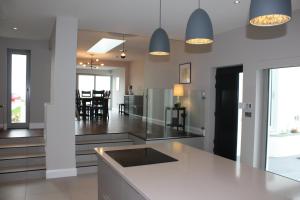 Köök või kööginurk majutusasutuses Sea Vista - Rathmullan