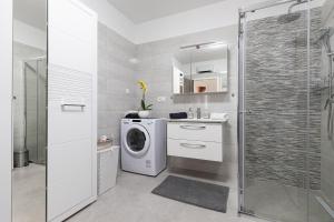 Ένα μπάνιο στο Apartman DOMANI