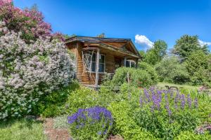 Gallery image of VT Guest Cottage in Moretown