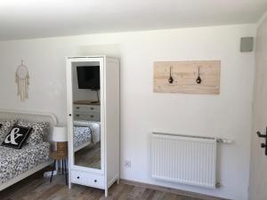 Posteľ alebo postele v izbe v ubytovaní Apartamenty Chris