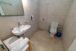 Koupelna v ubytování Hotel NEBO