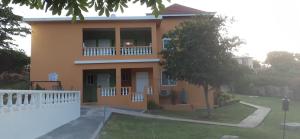 Το κτήριο όπου στεγάζεται  το bed & breakfast