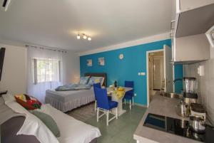 Gallery image of Apartment Filomena in the center in Komiža