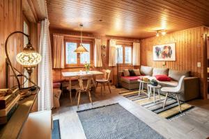 Χώρος καθιστικού στο Chalet Annabelle