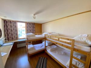 Tignousa logement de groupes et individuels客房内的一张或多张床位