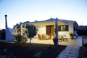 The building in which the holiday home is located