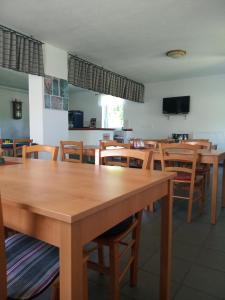 Restoran atau tempat lain untuk makan di Penzion Na Podlesí ve Zlaté Koruně