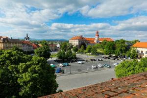 Γενική άποψη της πόλης Roudnice nad Labem ή θέα της πόλης από  αυτό το ξενοδοχείο
