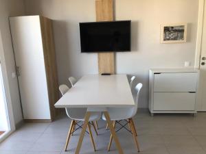 Kuchnia lub aneks kuchenny w obiekcie COSTA DAURADA APARTAMENTS - Stival Park 4