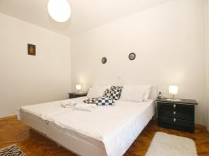 Posteľ alebo postele v izbe v ubytovaní Apartments Tomislav 2078