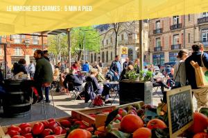 入住Confort Appartement 110 m² CleanNcosy Toulouse Hypercentre的客人