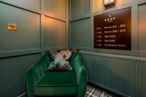 Posezení v ubytování Stay Hotel + 37 fotografií