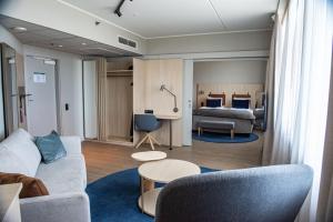 Postel nebo postele na pokoji v ubytování Quality Hotel Arlanda XPO