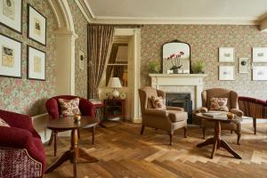 A seating area at Rothay Manor Hotel 