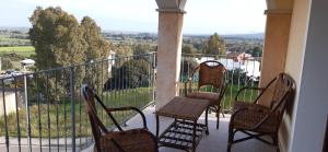 Un balcón o terraza en Affittacamere Belvedere La Peonia