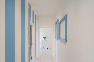 Fotografie z fotogalerie ubytování Acqua Chiara Apartment by Rent All Como v destinaci Dongo
