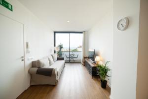 Apartaments Voralmar的休息区