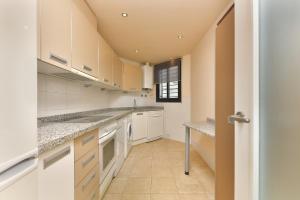 Nhà bếp/bếp nhỏ tại Impresionante apartamento vista mar frontal